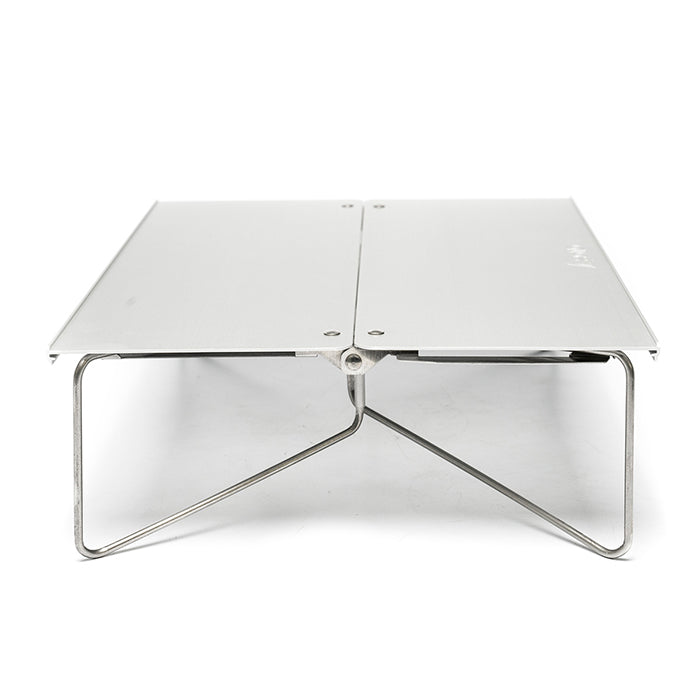 Soto metal collapsible folding table side view